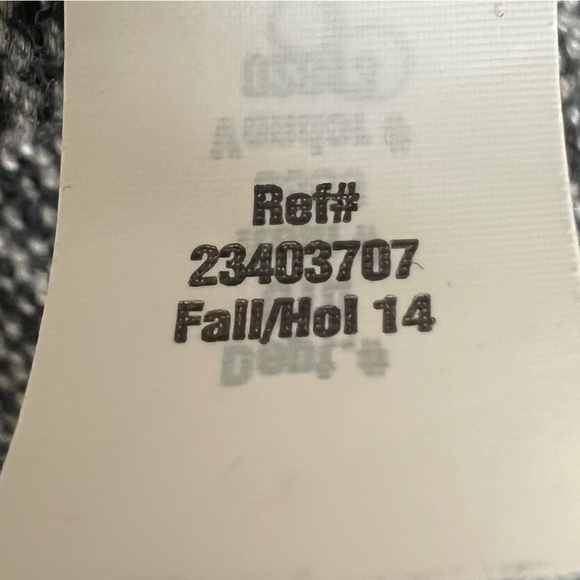 Eddie Bauer Black & Gray Striped Full Zip Mock Neck Knit Sweater - Size Medium - Picture 12 of 15